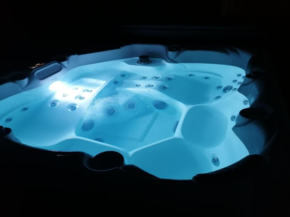 Gite De Charme Spa Privatif L'Oustau Di Tonin Malaucène Esterno foto